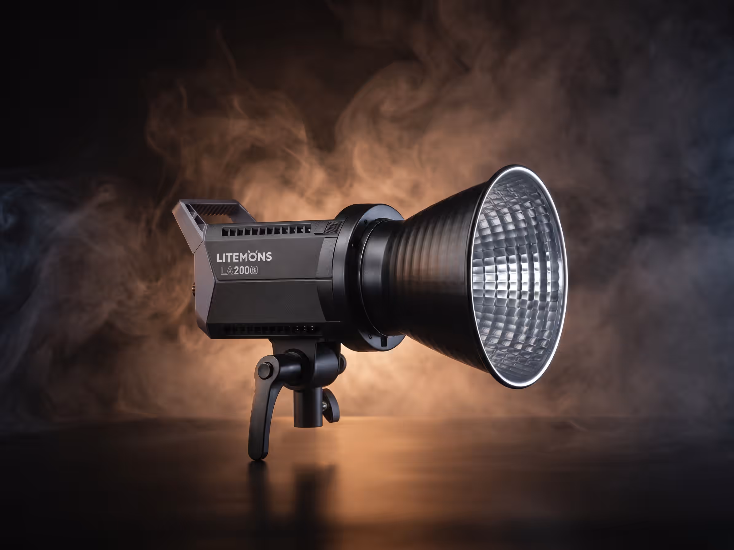 Godox Litemons LA200Bi – Bi-Color LED Light - Image 1